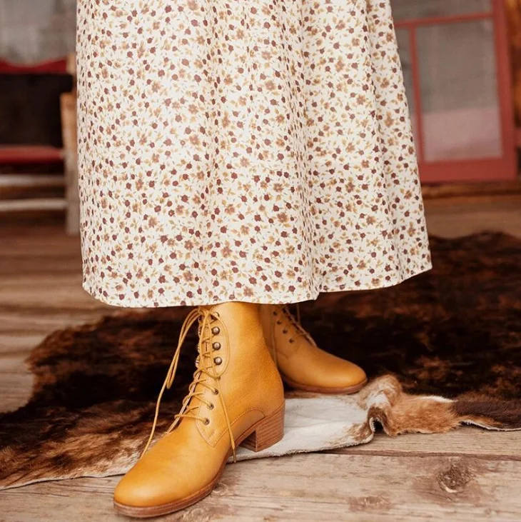 Женские ботильоны; обувь из искусственной кожи на шнуровке; модные ботинки-гладиаторы; botas mujer invierno; роскошная дизайнерская обувь для женщин; D73