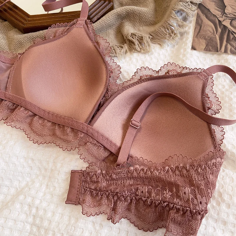 Sexy lace comfortable lingerie without steel ring bralette thin triangle cup bra prevent sagging push up women underwear