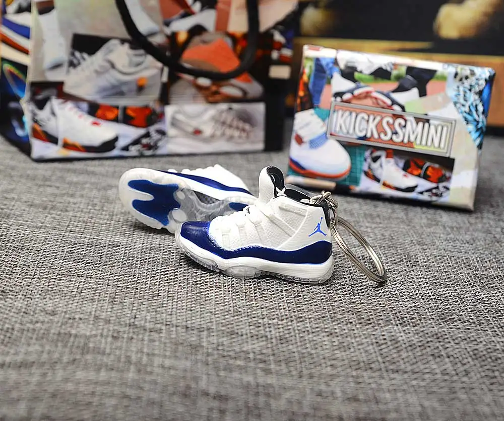 

Dropshipping Personality Generation AIR JORDAN 11 Midnight Navy 3D Sneaker Model Keychain Bag Pendant Couple Keychain