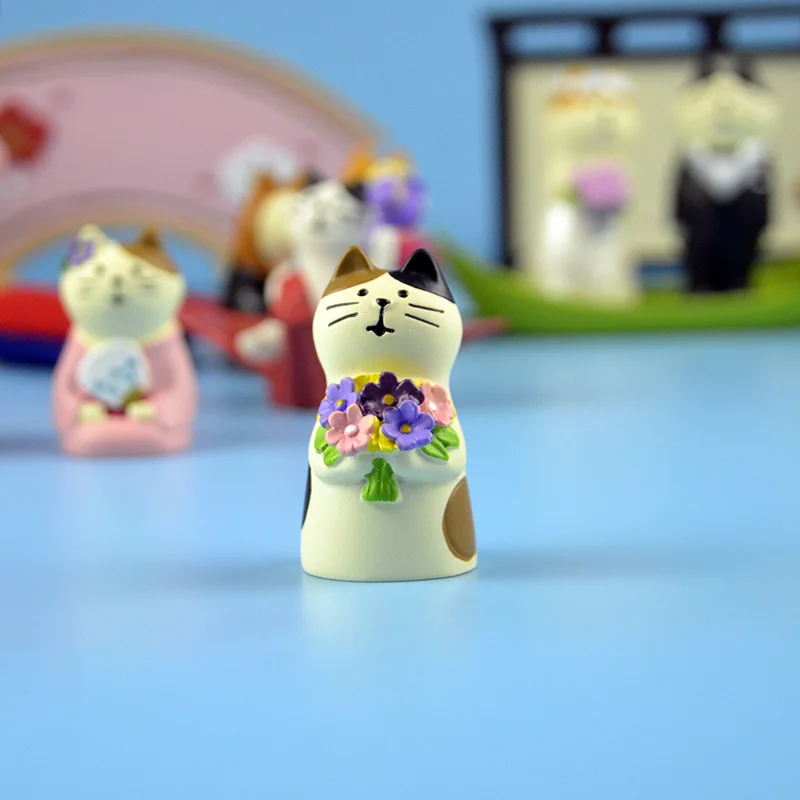 Японский каваи мультфильм Maneki neko талисман Шиба ину кролик Королевское свадебное украшение семья вечерние sakura экран миниатюрная фигурка - Цвет: cat bridesmaid
