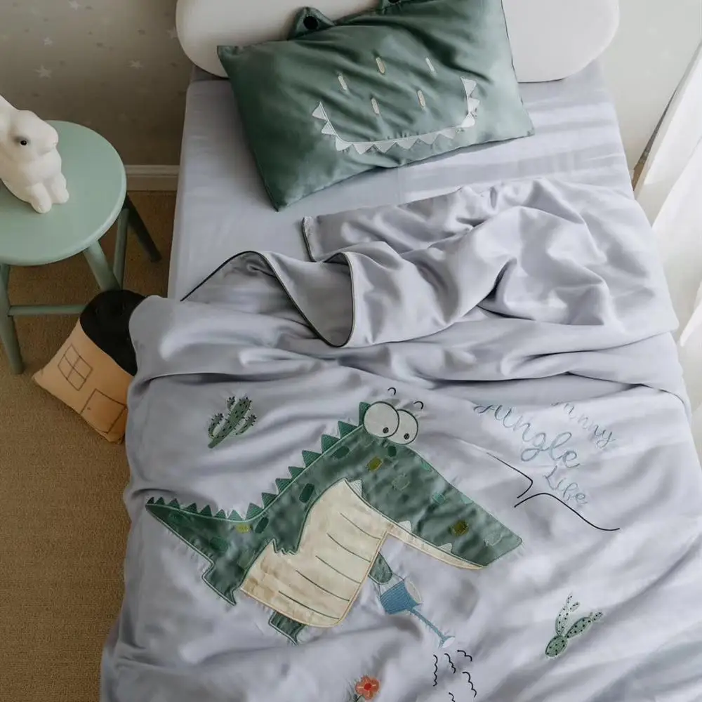 

Cartoon Luxury Viscose Bedding Set for Baby Dinosaur Rabbit Duvet Cover Set Custom Single Blanket Cover Set
