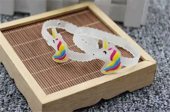 

60pcs/lot High quality DIY unicorn wristband soft PVC anime cartoon bracelet glow in the dark sports bangle Christmas gift