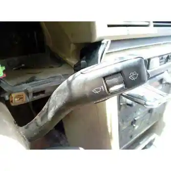 

COMMAND CLEAN AUDI A4 SALOON (8E)