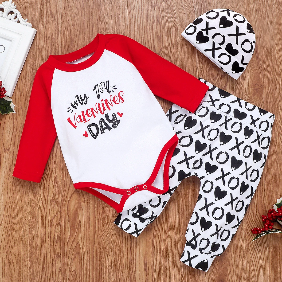 Детский комбинезон с надписью «My 1st Valentine's Day» для маленьких мальчиков и девочек, брюки и шапочка, хлопковый комплект одежды для детей 0-24 месяцев
