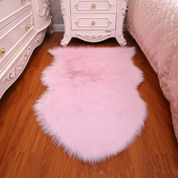 

European Style Carpet Plush Bedside Carpet Bedroom Household Carpet Imitation Wool Bay Window Leather-shaped Floor Mat