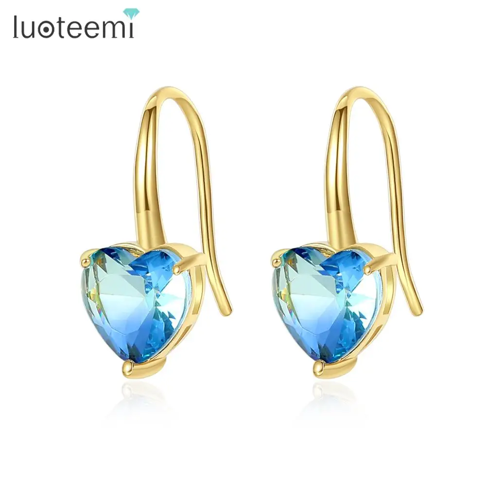 

LUOTEEMI Simple Romantic Heart Shape Stud Earrings for Wedding Party Paved Blue or Red Cubic Zircon Fashion Jewelry Brincos Gift