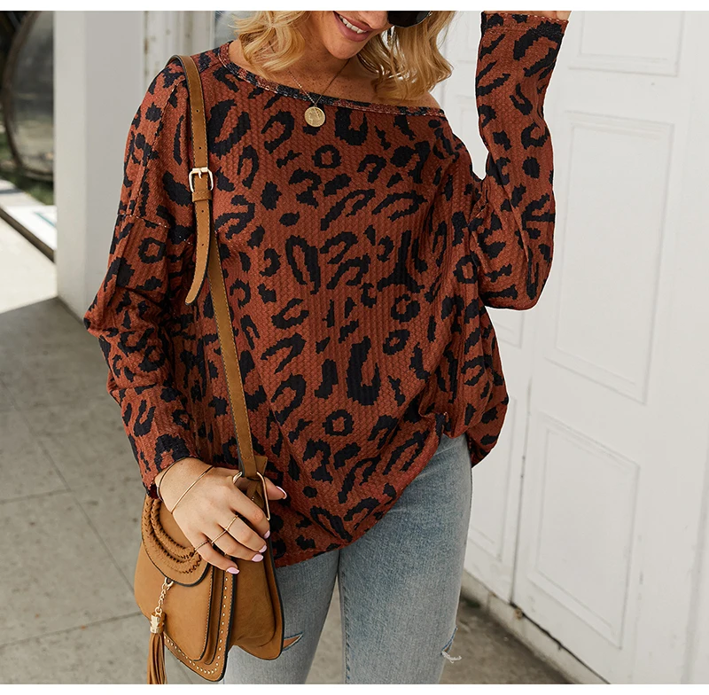 12331865644_1826084151