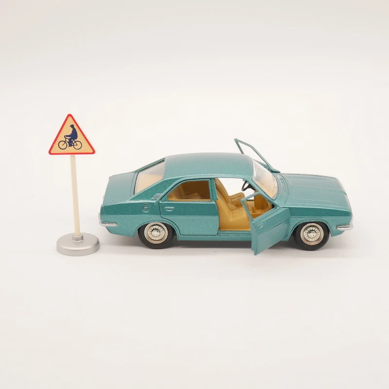 DINKY TOYS 1:43 SIMCA 1800 литая модель автомобиля|Наземный транспорт| |