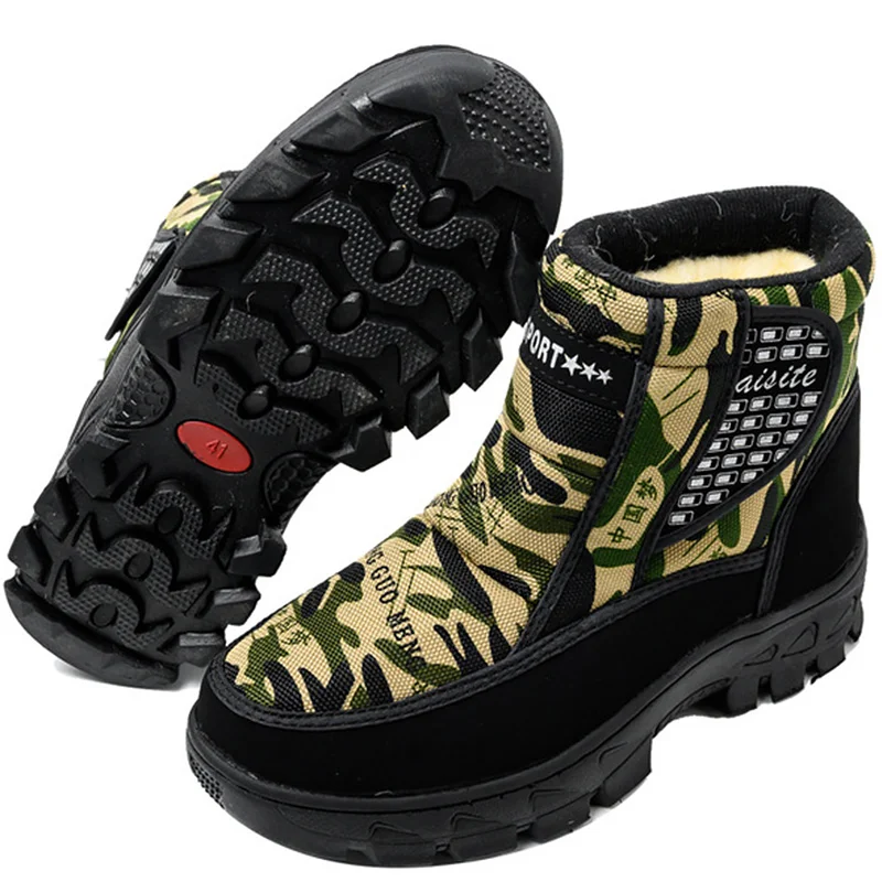 

2020 New Camouflage Snow boots men Short plush Warm Waterproof Combat boots Non-slip Army Tactical military shoes winter
