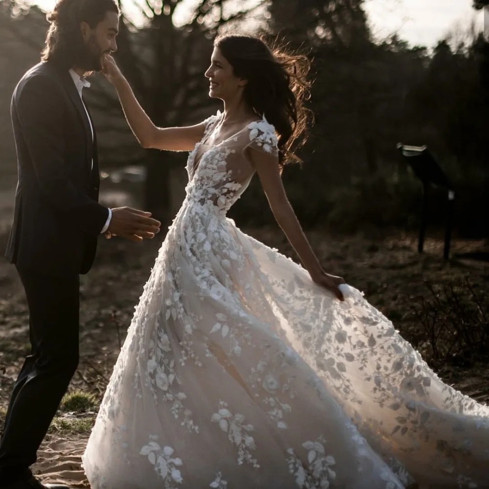 MYYBLE сексуальное богемное свадебное платье, короткие рукава, глубокий v-образный вырез, 3d Цветочная аппликация, свадебные платья с открытой спиной, Vestido De Noiva Lorie