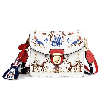 

Retro rivet Women messenger bag Designer Shoulder Bag PU Leather Female White Crossbody Bag 2020 New embroidery flower flap pack