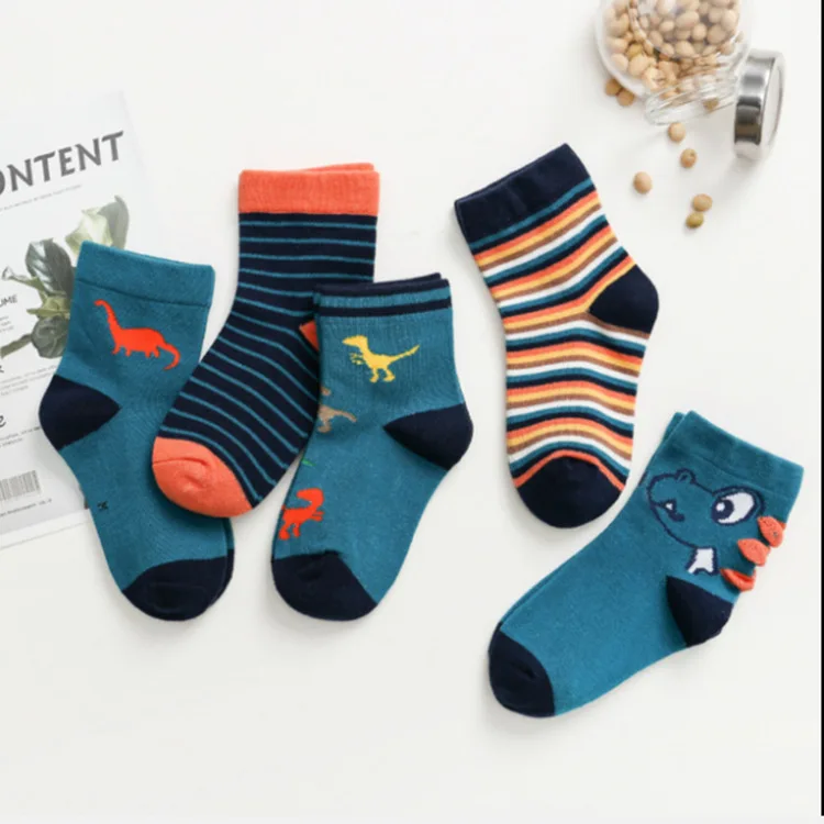 

[Five Pairs Loaded] Seemless Delivery Autumn And Winter Cartoon Cotton Children's Socks Baby Tube Socks