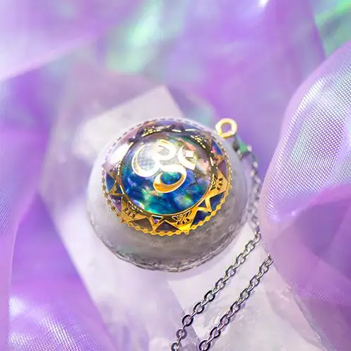 

OM Sacred Sound Orang Orgone Pendant Energy Crystal Necklace Orgone Chakra Wishing FM Spirituality