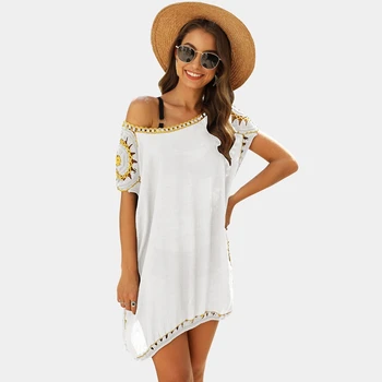 

Women's Feature Hand Hook Flower Stitching Irregular Loose Beach Sunsn Blouse White One Size