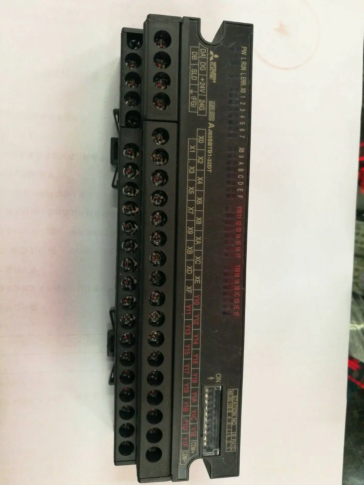 Mitsubishi Electric MELSEC CC Link AJ65SBTB1-32DT транзисторный входной выходной модуль