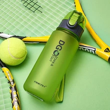Bouilloire en plastique pour le sport, tasse à boire de 450ml, presse manuelle, couvercle ouvert avec corde Portable, bouteille d'eau étanche