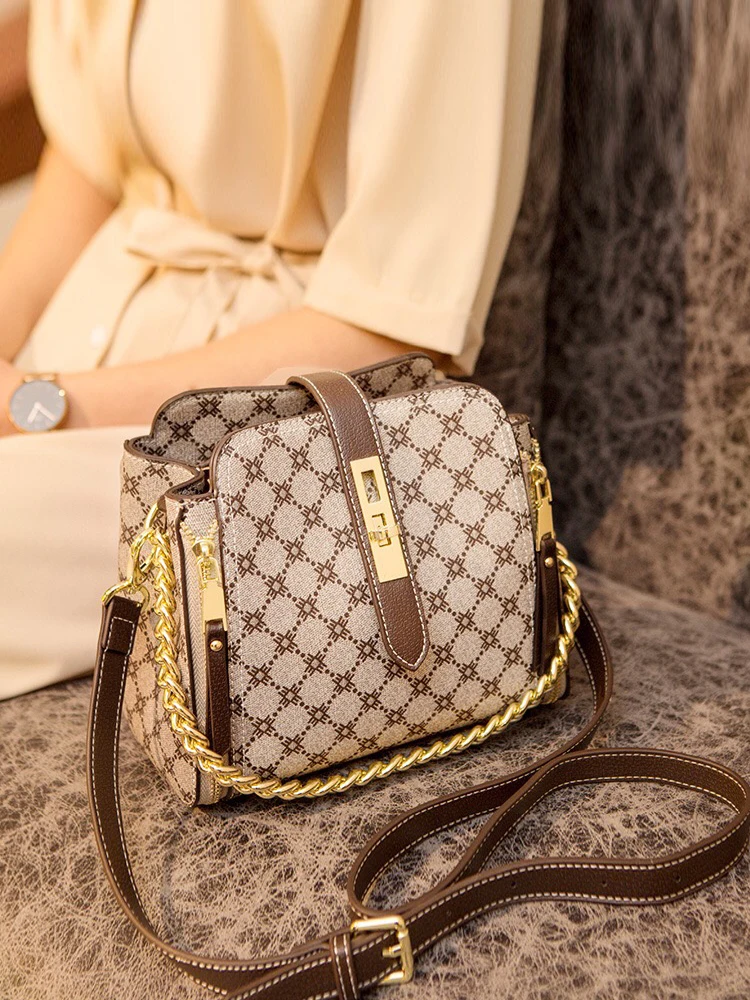 

2020Large capacity Bucket bags French Fashion Women Tote bags Old flower series Chain Shoulder Bag Brand Lady Messenger Bags