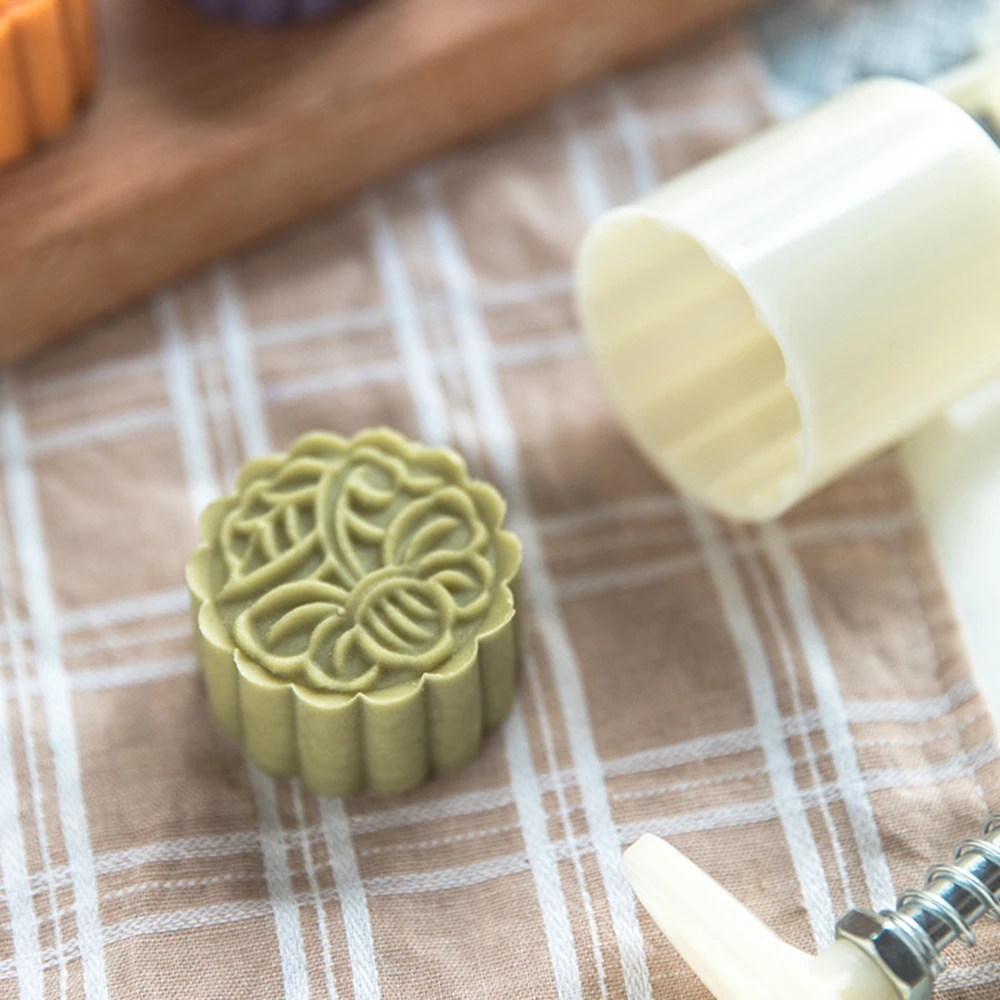 Bakery Molds Moon Cake Tool Cookie Flower Stamp Mooncake Mold Kitchen Accessories Ma'amoul Oriental Pastry Mould Form for Baking