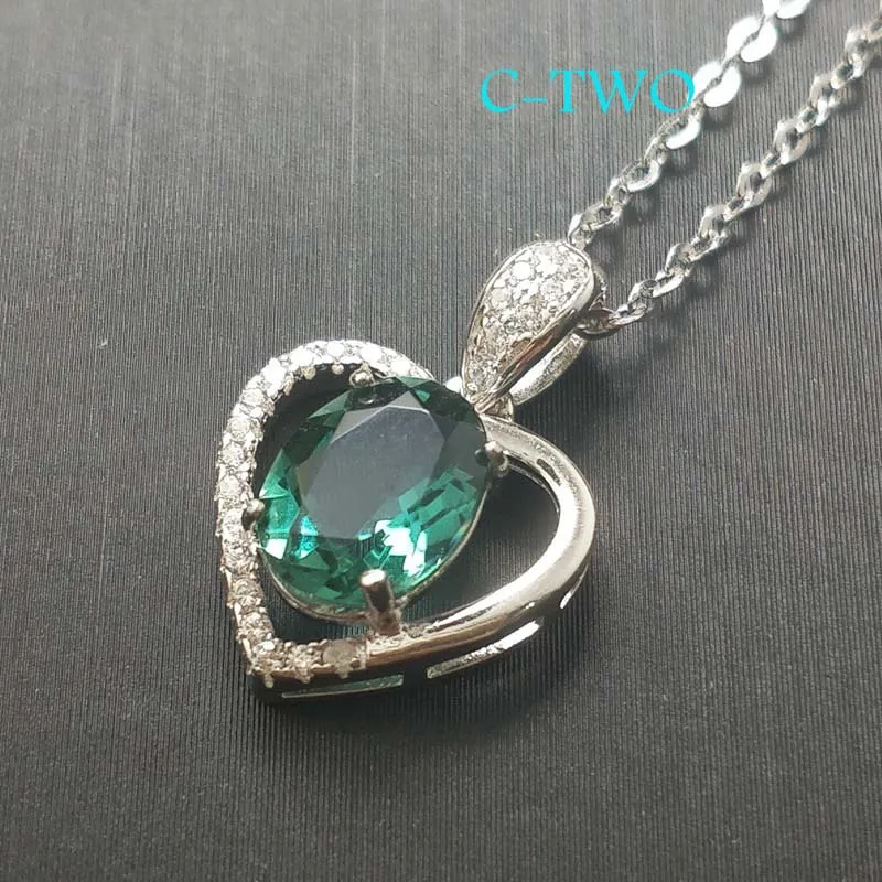 

C-TWO Elegant heart design 925 sterling silver with green gemstone simple charming necklace for girl