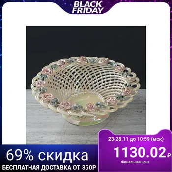 

Candy bowl "Pletenka" round, wreath with molding
