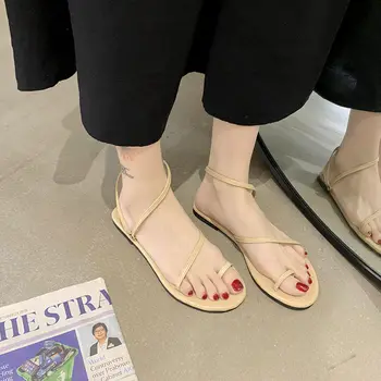 

Sandals Women Simple Lightweight Soft Bottom Footwear Elegant Flat with Womens All-match Leisure Slip-on Korean Style Ladies New