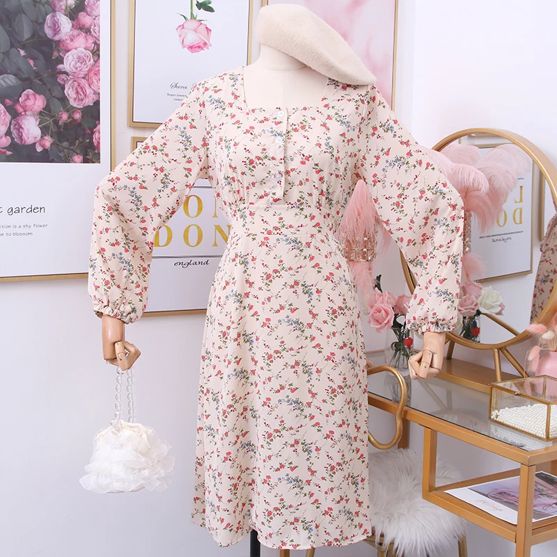 

2020 spring and summer new small fresh sweet floral print square collar single-breasted high waist strap mid-length dress