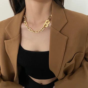 

AENSOA High Quality Copper Letter B Pendant Necklace for Women Charm Metal Chain Choker Alphabet Necklace Collares Jewelry 2020