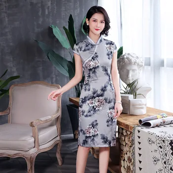 

Satin Print Flower Women Long Qipao Short Sleeve Mandarin Collar Cheongsam Chinese Traditional Sexy Slim High Split Vestidos 4XL