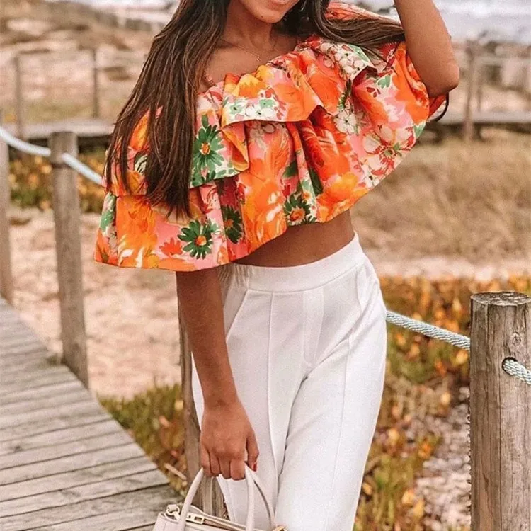 

Vintage Chic Women Floral Print Spaghetti Strap Camis Short 2019 New Casual Slash Neck Cascading Ruffle Sexy Crop Top