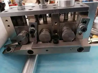 

Mask Machine Accessories One Drag Two Plane Mask Slicing Machine Side Plate Nose Bridge Main Piece Knife Pillow Embossing