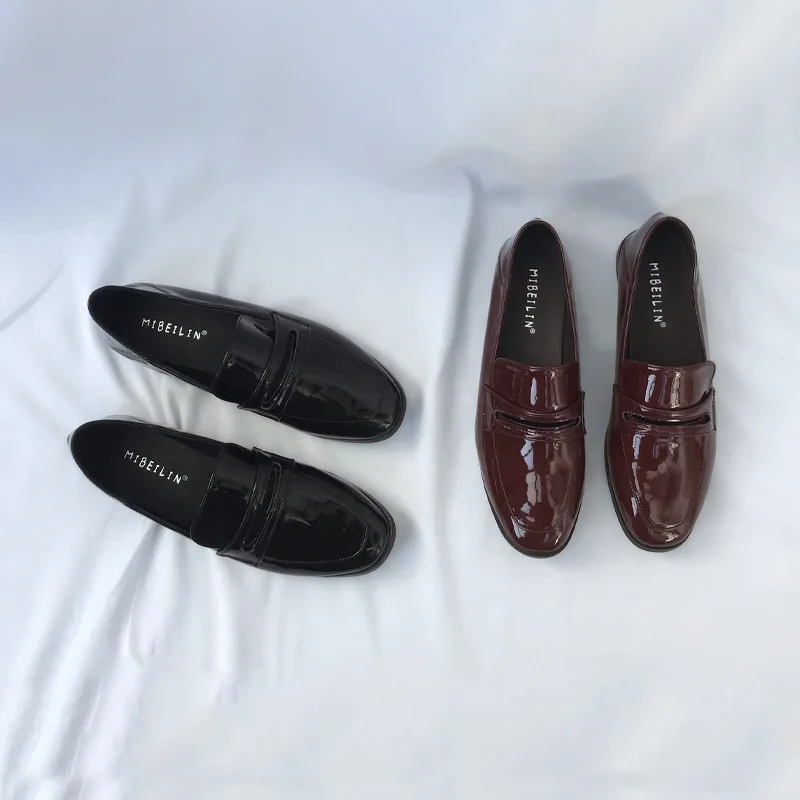 

2020 Spring New Style British Style Students round-Toe Black Patent Leather Small Leather Shoes Women's Korean-style Versatile F