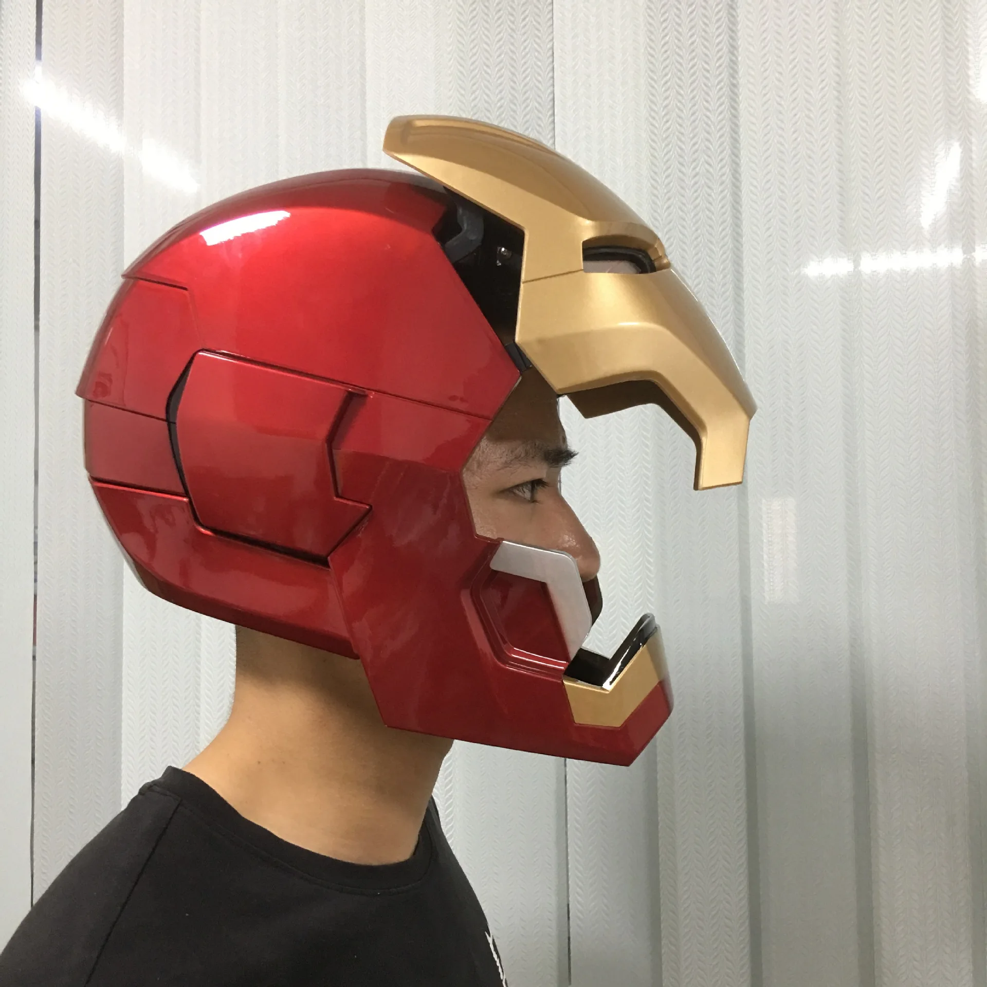 Железный человек MK42 1: 1 металлический Железный человек Шлем экшн-роль оружейный рычаг лазерное устройство пальмовый свет звуковой эффект Косплей Модель Коллекционная игрушка