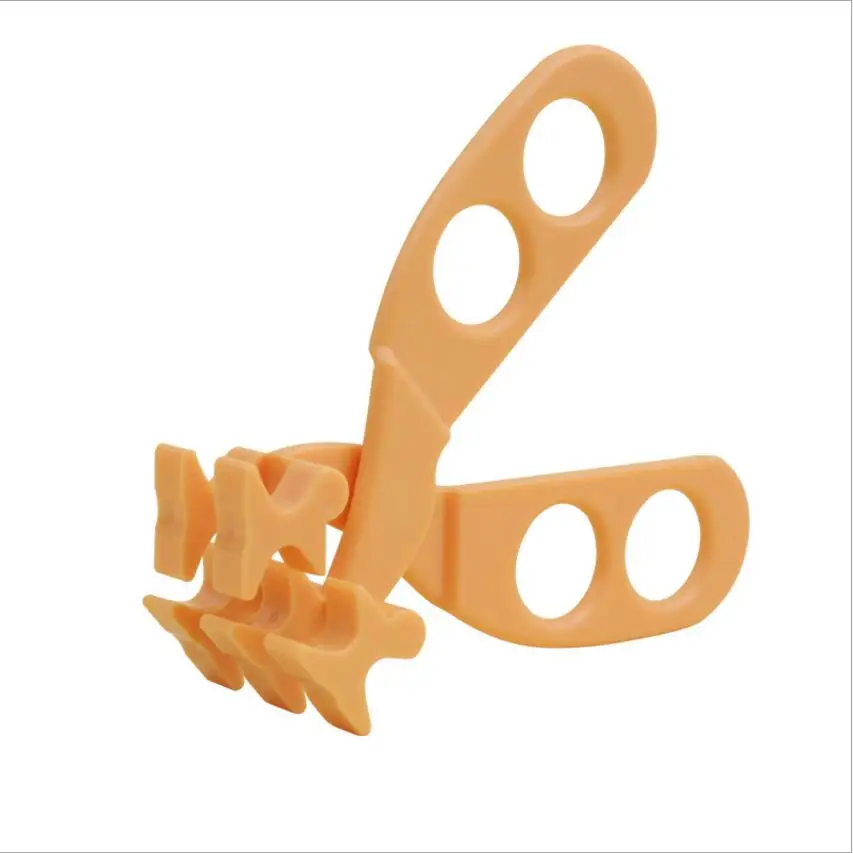 Baby Food Scissors Crushing Clip Professional Safe Care Crush Baby Kids Cut  Food Shears Feeding Toddlers Scissors With Box Package From Greatamy, $1.41