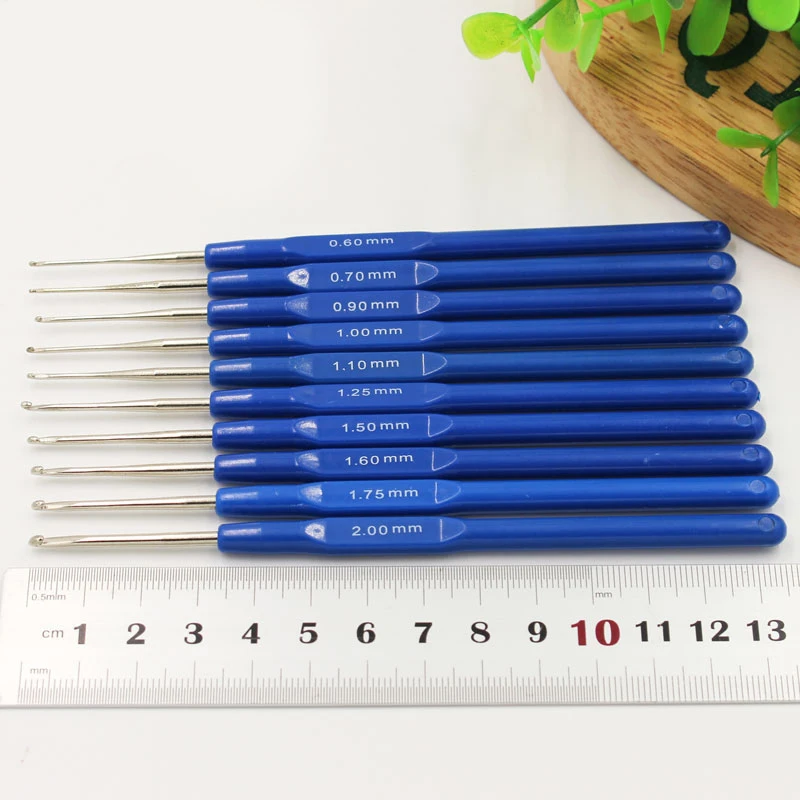 QJH-Brand-Crochet-Crochet-Women-House-Thread-Knitting-Needles-Weave-Yarn-Knitting-Crochet-Hooks-DIY-Tools (3)