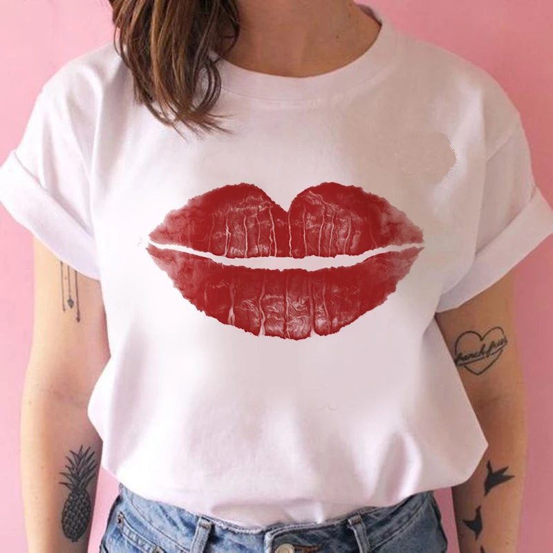 Women's Wreath T-shirt Close up lipstick clothes ladies short sleeve Kawaii Tees top graphic T-shirt printing T-shirt female