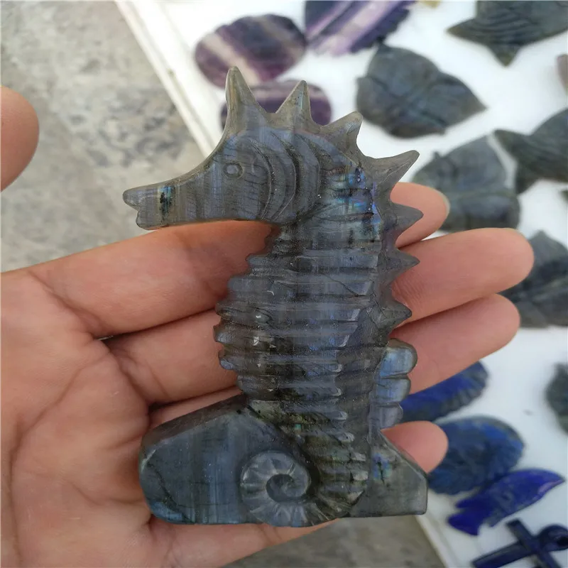 2inch Beautiful sea horse carved by hand from natural labrador stone | Дом и сад
