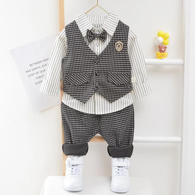 Baby Boy Gentleman Suit – 3-Piece Set 4