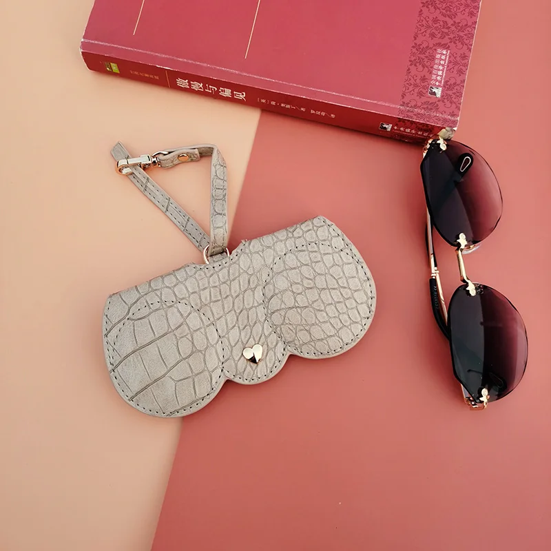 

2020 new Crocodile pattern Cartoon PU Leather Glasses Bag Ins Popular Cute Cover Eyeglasses Case Women Sunglasses Case Holder