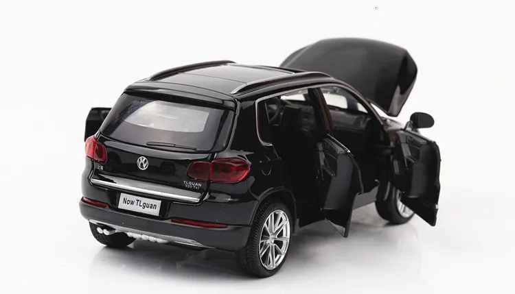 1:32, немецкая модель автомобиля VW Tiguan, литая под давлением, модель автомобиля из Золотого Металла, оттягивающая назад, модель автомобиля с подсветкой, игрушка в подарок для детей