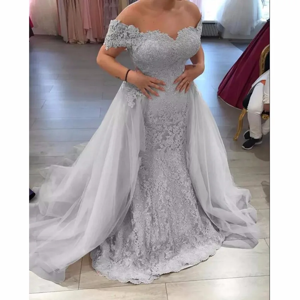 

Modest Silver Lace Evening Dresses 2020 With Detachable Train Appliques Long Mermaid Evening Gowns Plus Size Abendkleider