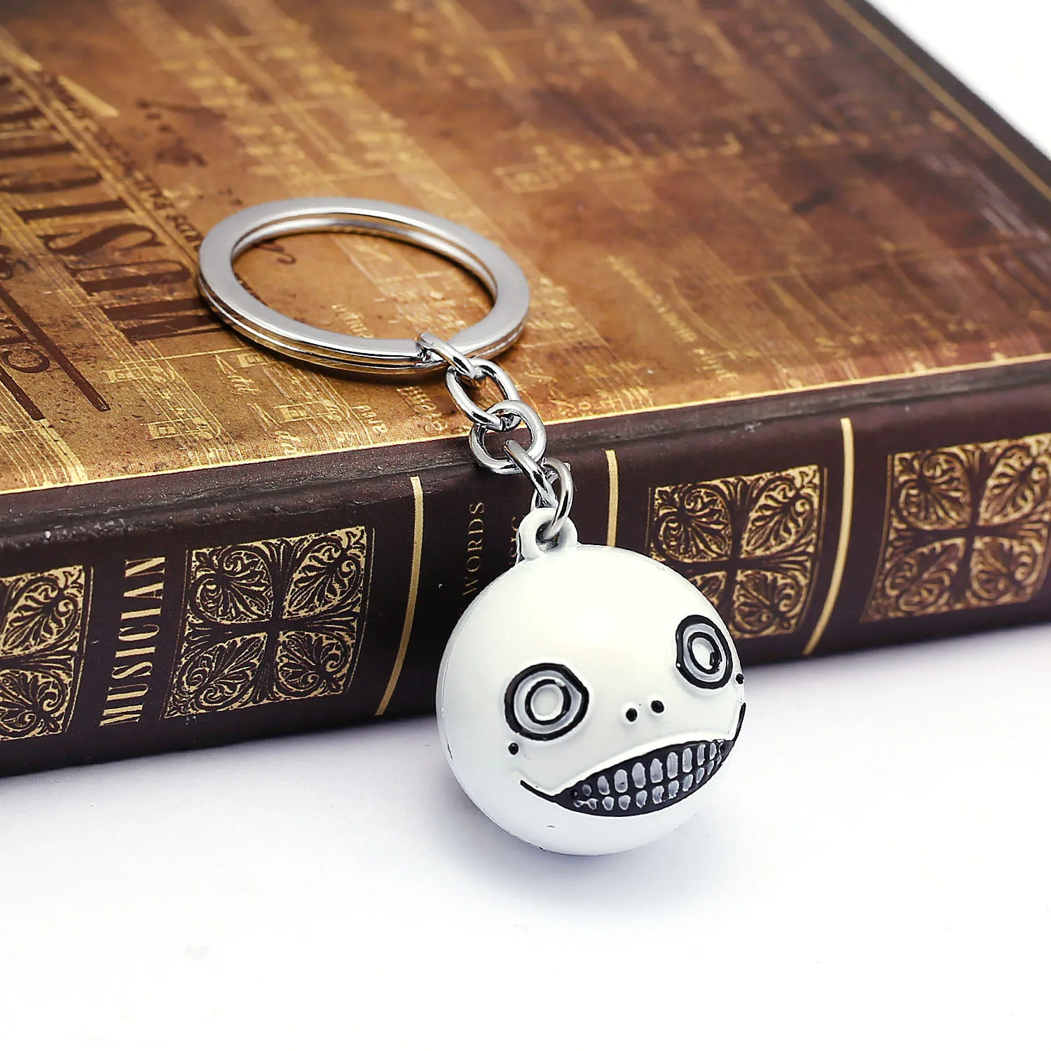 Новинка брелоки NieR Automata робот 2B Emil No2 тип B металлическая подвеска с белым шариком