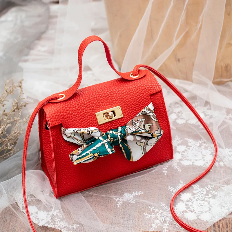 

Korean version of lychee silk scarf handbag 2019 autumn and winter new one-shoulder slung mobile phone bag