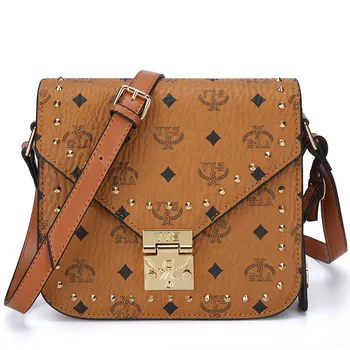 

The New Women's Bags Wild Tide Paragraph Shoulder Crossbody Bag Retro Print liu ding Saddle Bag