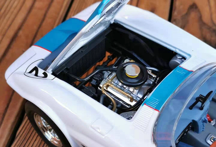 Хорошее 1:18 классический автомобиль 1964 модель ретро двери автомобиля может быть открыт сплав Коллекционная модель