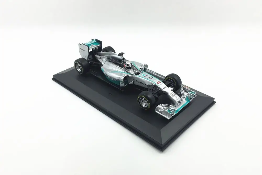 Bburago 1/32 1:32 Petronas W05 Hamilton No44 F1 формула 1 гоночный автомобиль литой Дисплей Модель