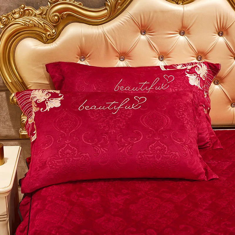 

2 Pieces Crystal Velvet Embossed Embroidered Pillow Case Cover Rectangle Home Decor Winter Warm 48x74cm