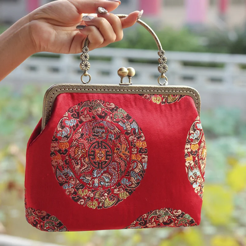 Сумка с вышивкой для невесты вечерние сумки женские красные обеденные в