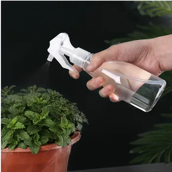 

1pcs 200ml Saplings sprayer watering can Office pouring vase Spray bottle Hair spray bottle Fine mist home garden Gadgets tools