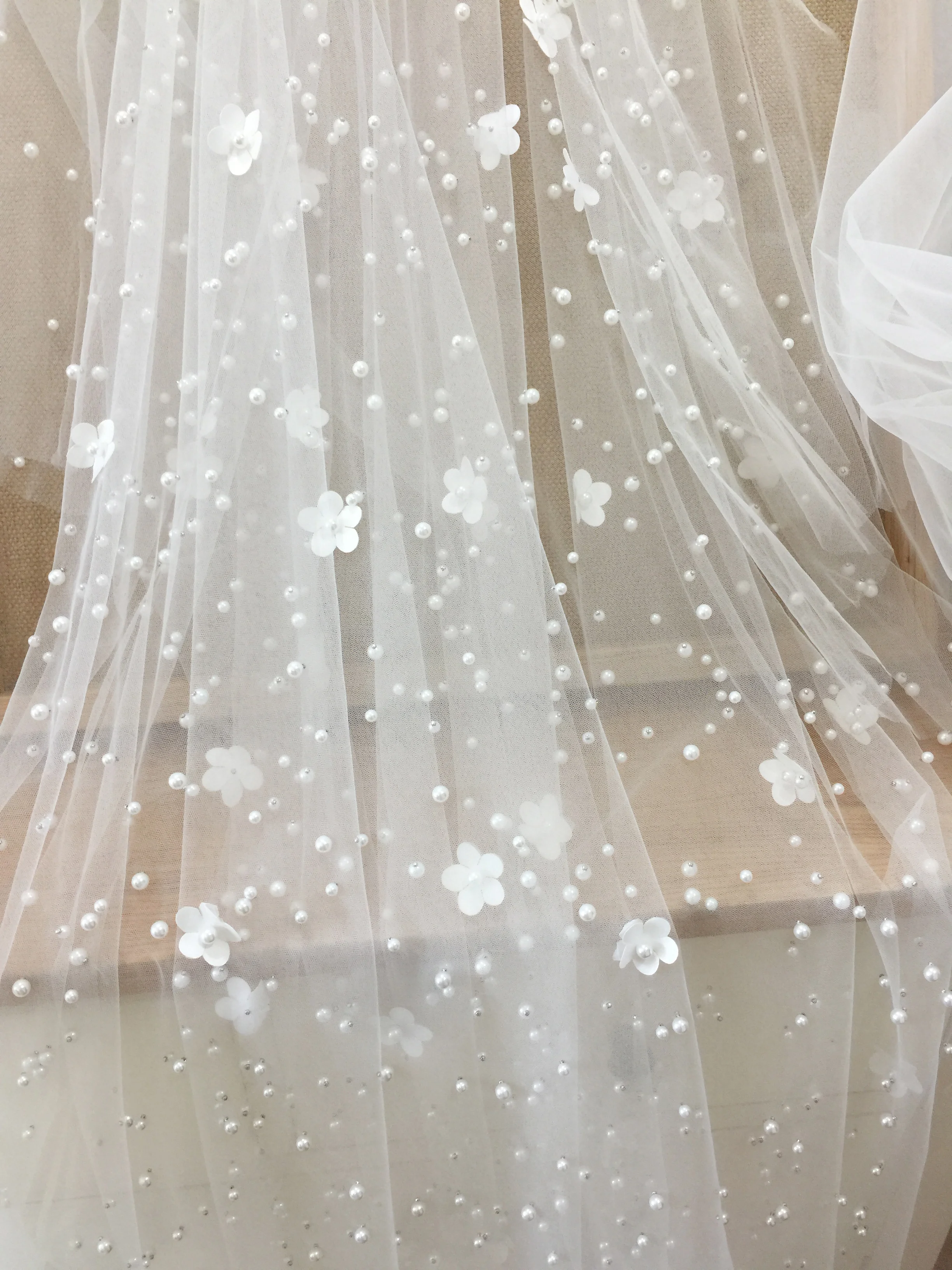 Фатиновая кружевная ткань с жемчужинами и 3D цветами фата невесты свадебное