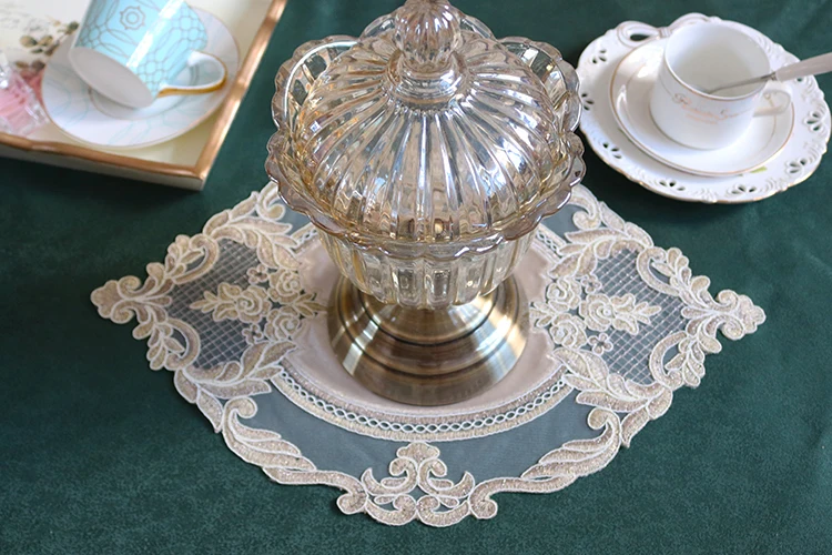 H3defface0b0a41bc85f80d92f837ebbfN Oval 28x42cm European Luxury Lace Embroidered Restaurant Velvet Placemat Small Balcony Coffee Cup Table Mat Vase Pad Coaster Mallzona